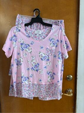Carole Hochman pajamas set. Large